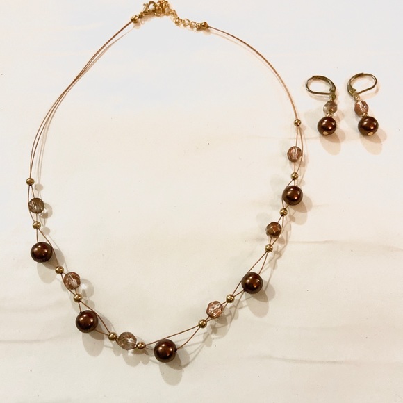 Costume jewlelry - Picture 1 of 1